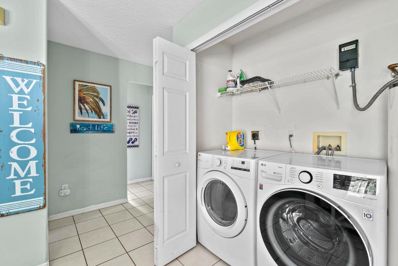 Surfside Paradise Retreat - 3Br And 2Ba Duplex, Grill, Dog Friendly - Close To The Beach! Melbourne Kültér fotó