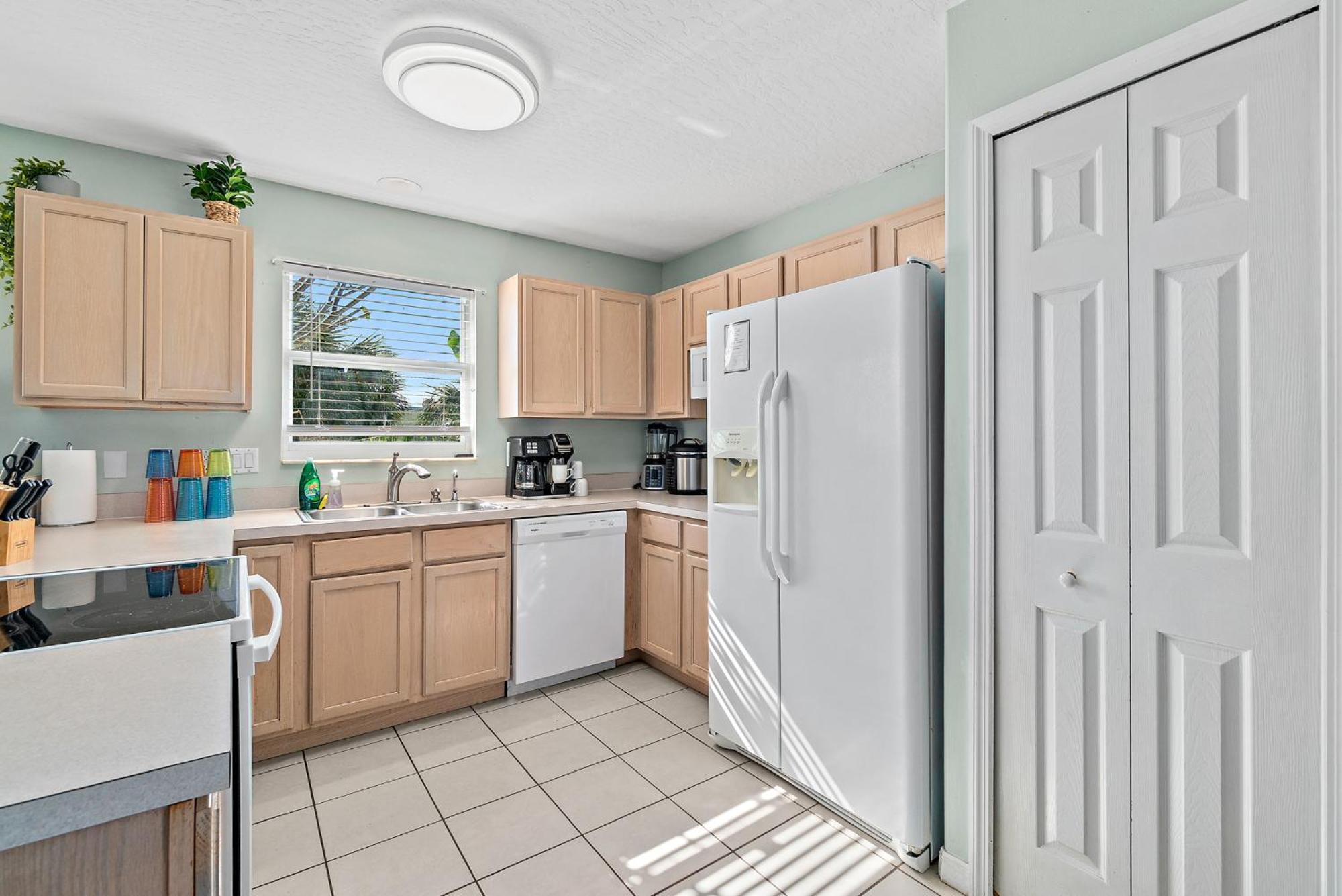 Surfside Paradise Retreat - 3Br And 2Ba Duplex, Grill, Dog Friendly - Close To The Beach! Melbourne Kültér fotó