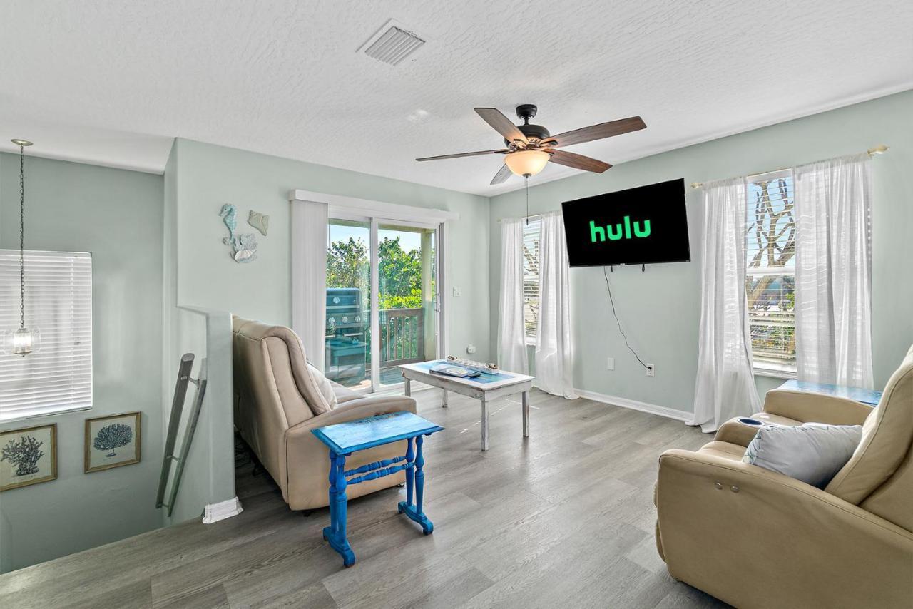 Surfside Paradise Retreat - 3Br And 2Ba Duplex, Grill, Dog Friendly - Close To The Beach! Melbourne Kültér fotó