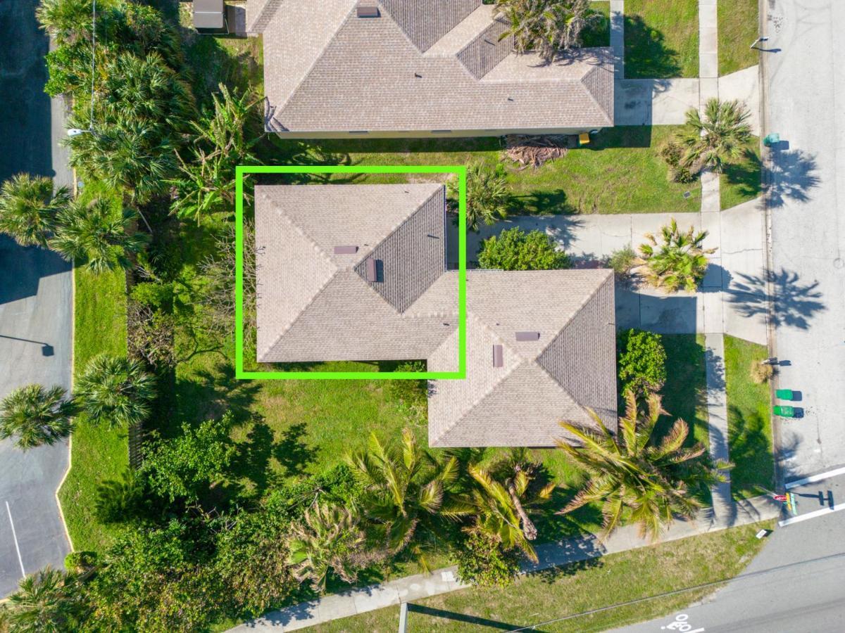 Surfside Paradise Retreat - 3Br And 2Ba Duplex, Grill, Dog Friendly - Close To The Beach! Melbourne Kültér fotó